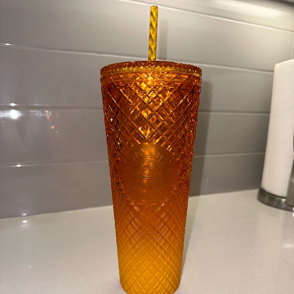 Venti size Starbucks tumbler